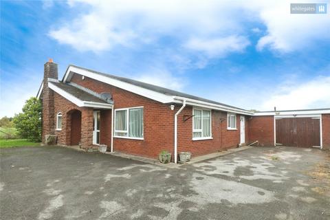 2 bedroom bungalow for sale, Hind Heath Road, Sandbach, Cheshire, CW11