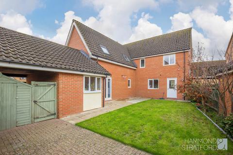 undefined, Camelia Close, Hethersett