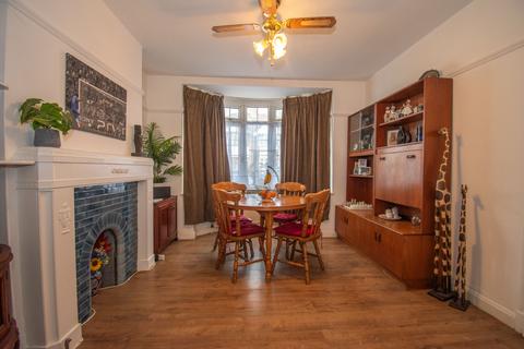 3 bedroom semi-detached house for sale, Peters Drive, Humberstone
