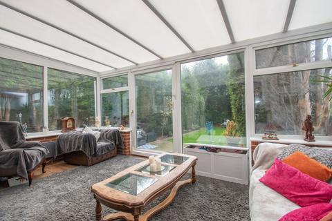 3 bedroom semi-detached house for sale, Peters Drive, Humberstone