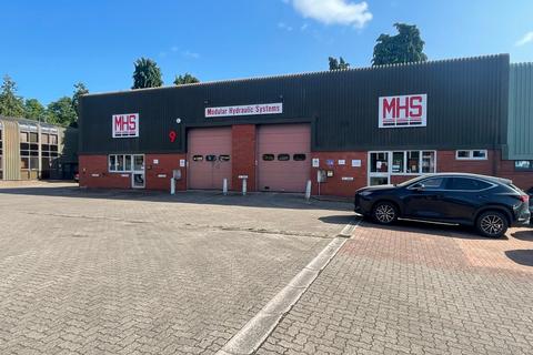 Warehouse to rent, Redan Rd Aldershot GU12 4SJ