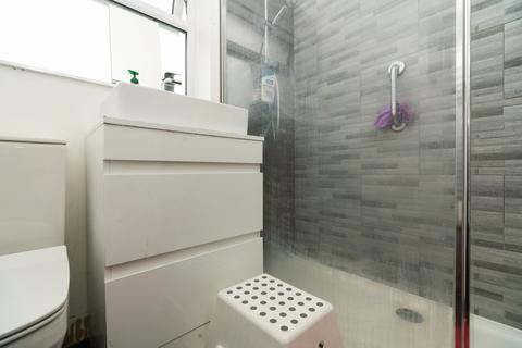 26 Hankins Lane, London, NW7 3AE