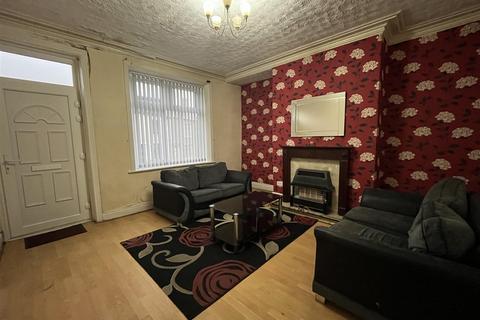 undefined, Harlow Road, Bradford BD7