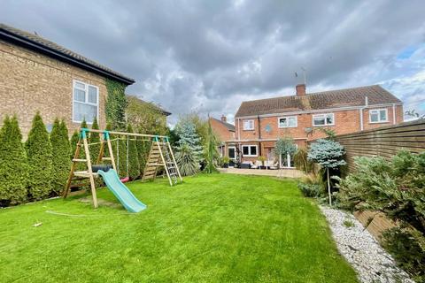 undefined, Ash Close, Peterborough