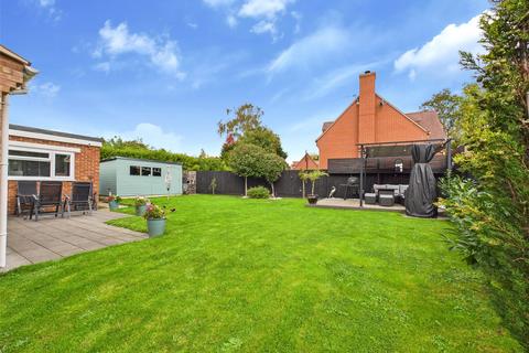 undefined, Carisbrooke Road, Hucclecote, Gloucester, Gloucestershire, GL3