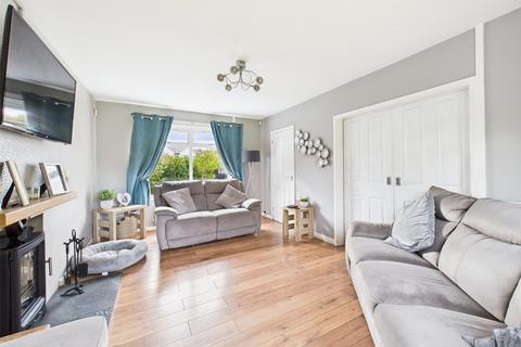 undefined, Carisbrooke Road, Hucclecote, Gloucester, Gloucestershire, GL3