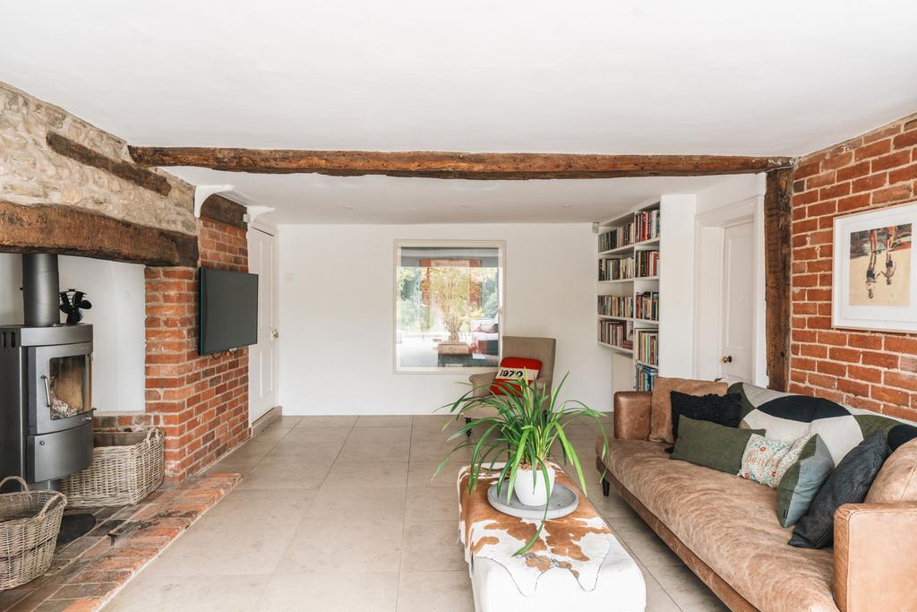 315728 - The Old Farmhouse Drayton High Res-12.jpg