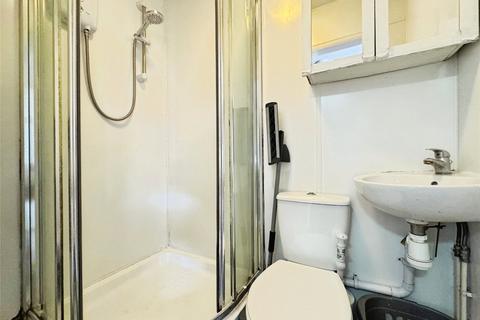Studio to rent, Yarmouth Road, Norwich, Norfolk, NR7