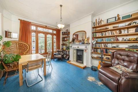 5 bedroom terraced house for sale, Montana Road, London SW17