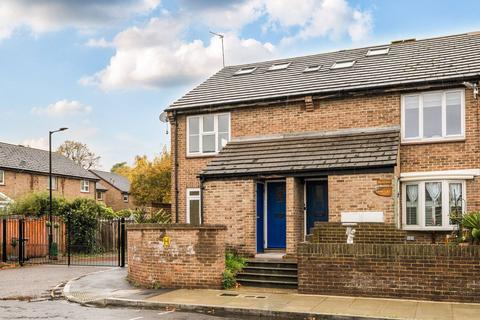 2 bedroom flat for sale, Fleming Road, Kennington, London, SE17