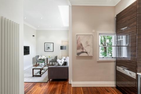 1 bedroom apartment to rent, Garden House, 86-92 Kensington Gardens Square, London W2