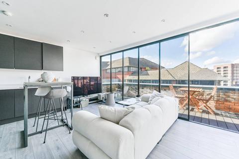 undefined, M Residence, Purley, CR8