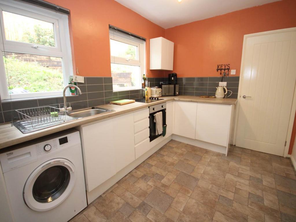Kitchen 2