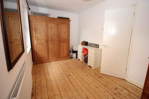 3 bedroom end of terrace house for sale, Bryngolau Terrace, Pontllanfraith NP12
