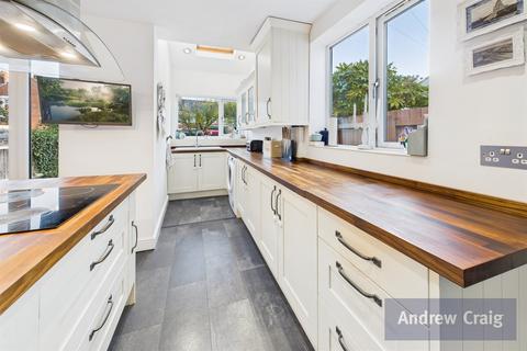 2 bedroom semi-detached house for sale, Beatrice Gardens, East Boldon