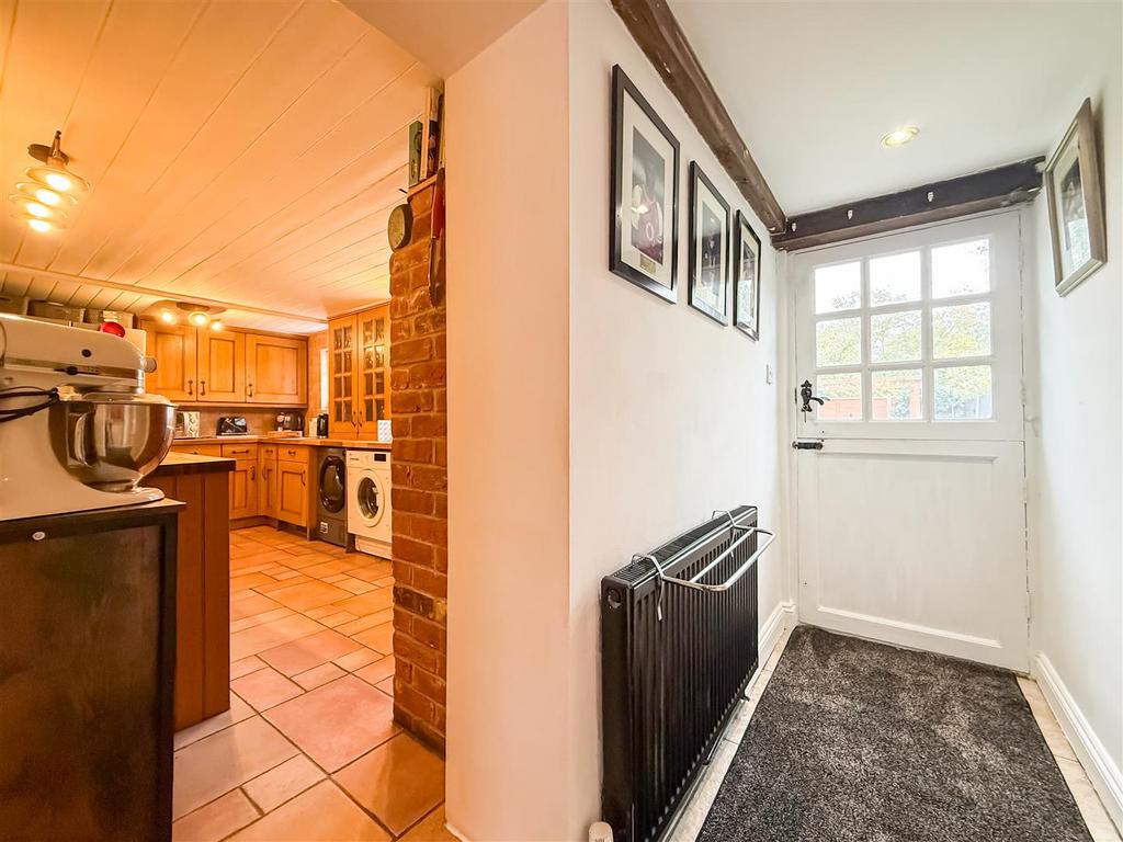 Rear entrance hall