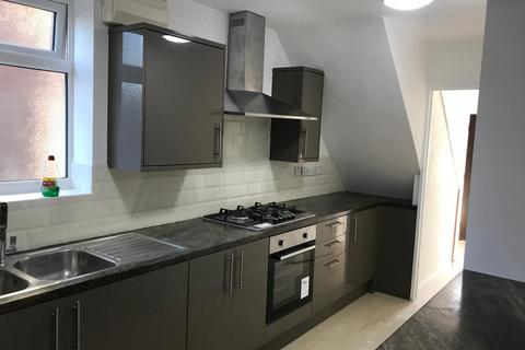 6 bedroom terraced house to rent, 72 Prior Deram Walk, CV4 8FS