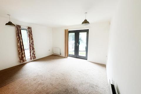 2 bedroom apartment for sale, Hursley Walk, Walker, Newcastle Upon Tyne