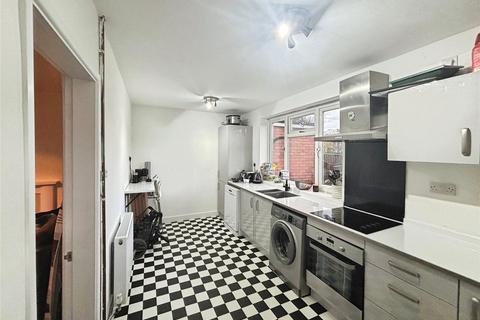 undefined, Alma Avenue, Telford TF4
