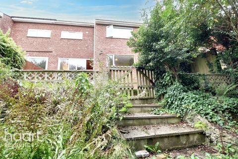 undefined, Mount Pleasant, Biggin Hill