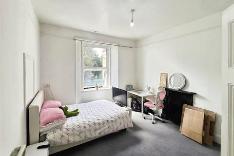 1 bedroom flat to rent, Ash Hill Road, Devon TQ1