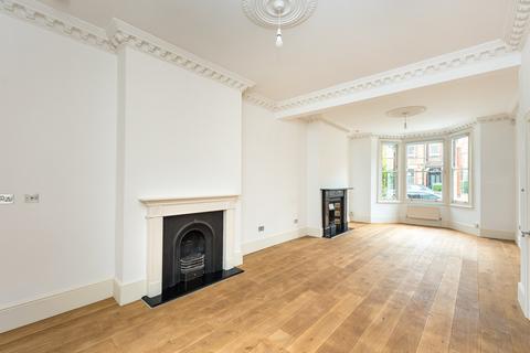 5 bedroom terraced house for sale, Lynette Avenue, London SW4