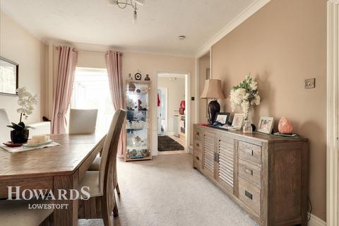 undefined, Ashley Downs, Lowestoft