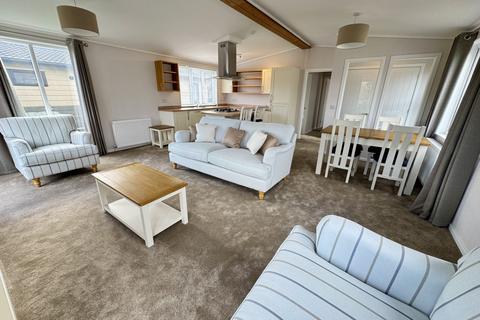 undefined, Staines-upon-Thames, Surrey, TW18