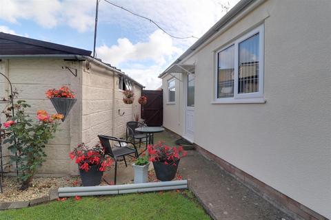 2 bedroom semi-detached bungalow for sale, Ryelands Close, Stonehouse