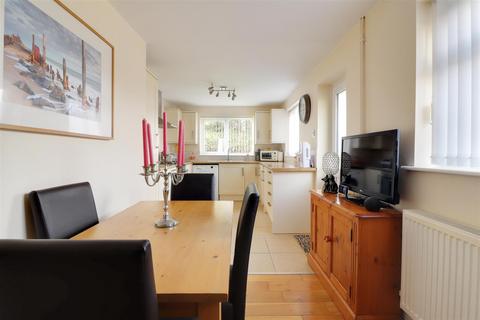 2 bedroom semi-detached bungalow for sale, Ryelands Close, Stonehouse