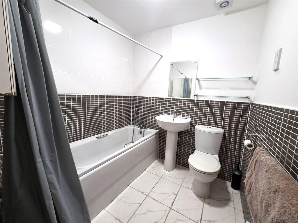 Bathroom .jpg