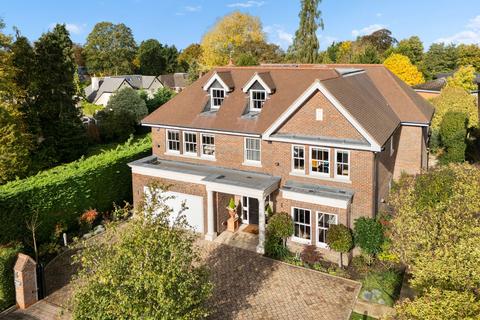 5 bedroom detached house to rent, Fairmile Park Road, Cobham, KT11