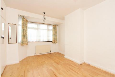 3 Blackmore Avenue, Southall, UB1 3ES