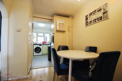 undefined, Roebuck Avenue, High Wycombe, HP13