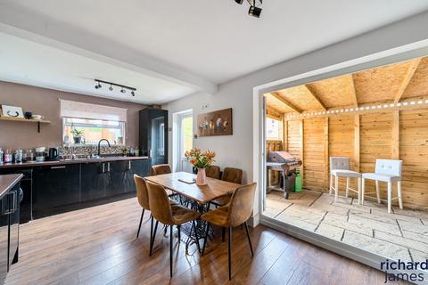 undefined, Kennet Avenue, Swindon, SN25