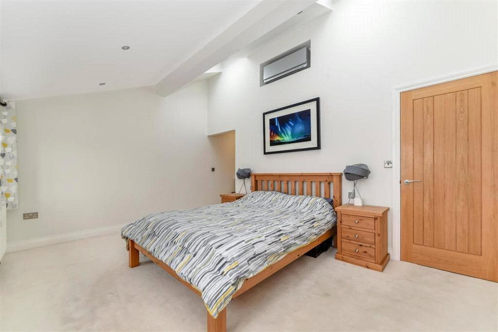 Master Bedroom 2