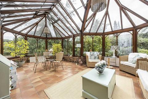 undefined, Skirmett RG9