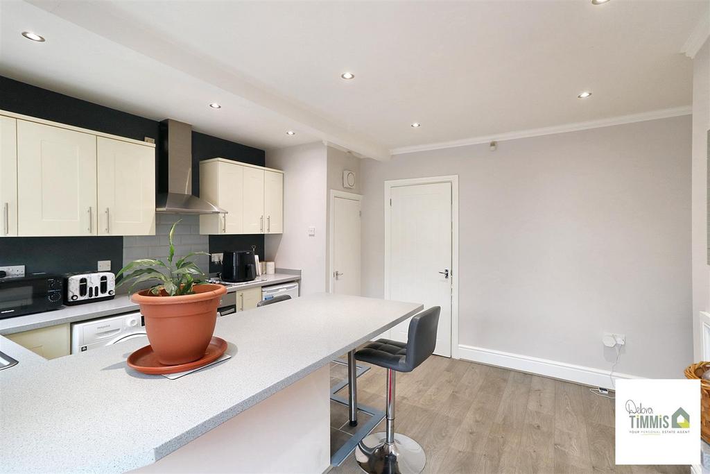 Breakfast Kitchen
