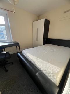 6 bedroom private hall to rent, Dallas Road, Lancaster LA1