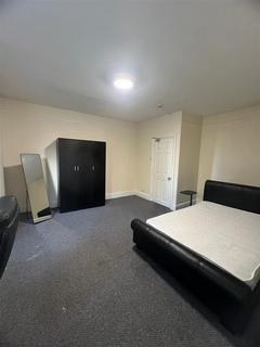 6 bedroom private hall to rent, Dallas Road, Lancaster LA1