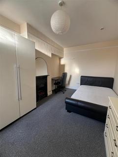 6 bedroom private hall to rent, Dallas Road, Lancaster LA1