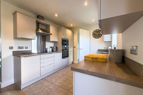 undefined, 21 Allan Gardens, Dornoch, Sutherland IV25 3PD