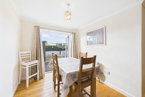 15 Charlottes Way, Delabole, PL33 9BE