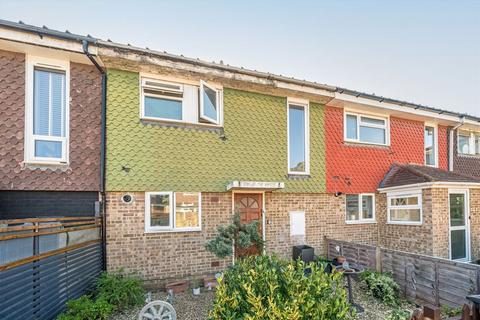 Hobill Walk, Surbiton KT5