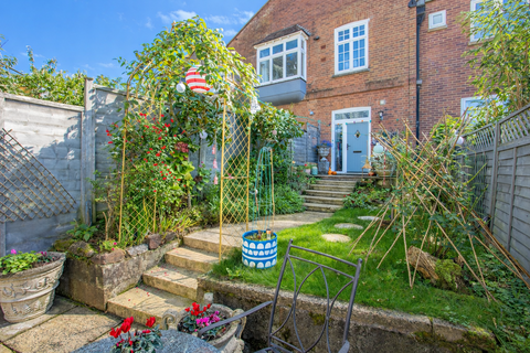 2 bedroom ground floor flat for sale, The Drive, Farringdon, Exeter