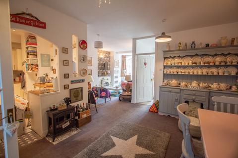 2 bedroom ground floor flat for sale, The Drive, Farringdon, Exeter