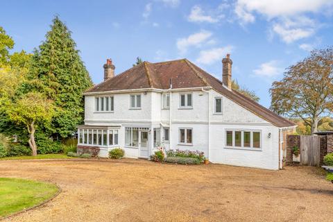 4 bedroom detached house for sale, Little Trodgers Lane, Mayfield, TN20