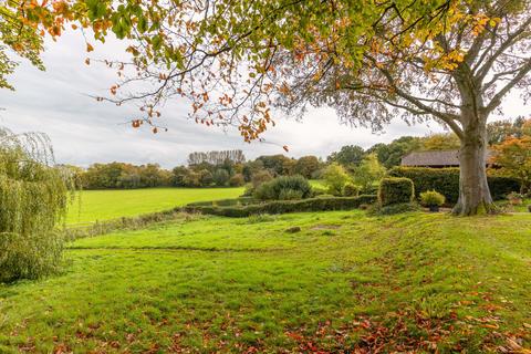 4 bedroom detached house for sale, Little Trodgers Lane, Mayfield, TN20