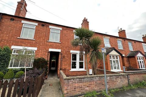 3 bedroom terraced house to rent, Lime Grove, Newark, Nottinghamshire, NG24