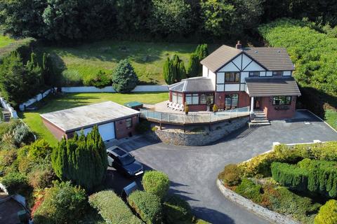 4 bedroom detached house for sale, Cwm Ystrad Park, Carmarthen SA31
